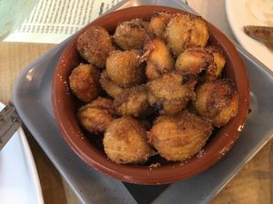 Chesnut with caramelized onions at Fangas Veg in Coimbra
