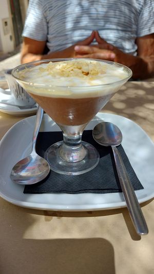 Choco parfait at Fangas Veg in Coimbra