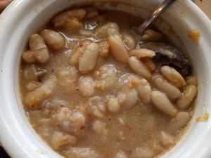 Mushroom feijoada at Fangas Veg in Coimbra