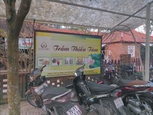 Entrance at Thien Tam in Hue