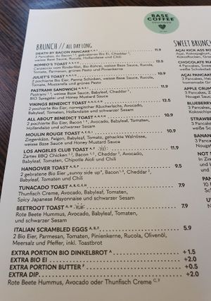 Savoury brunch options at Base Coffee in Bamberg