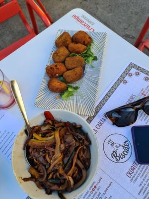 Wok and Croquetas at El Biscúter in Jaen