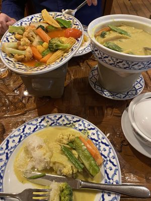 Sweet & Sour (left) and Green Curry (right)  at Thai Emerald in Cirencester