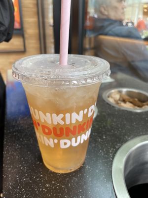 Ice tea (tall)  at Dunkin' in Frankfurt