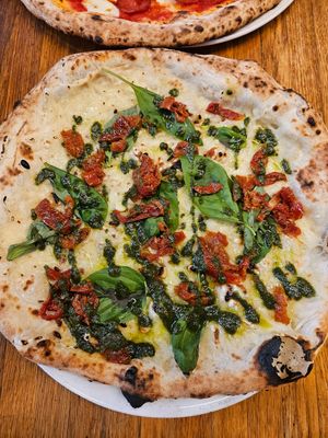  at Pizzeria Montana in Frankfurt