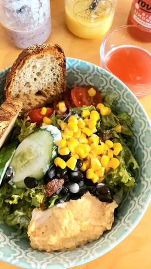 Marrakesh Bowl at Kaffeesaurus in Cologne