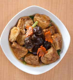 紅燒豆腐 at Happy Veggies - Wanchai in Hong Kong Island