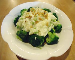 農場蛋白炒蘭花 at Happy Veggies - Wanchai in Hong Kong Island