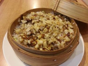 原籠松草花淮山雜菌糙米飯 at Happy Veggies - Wanchai in Hong Kong Island