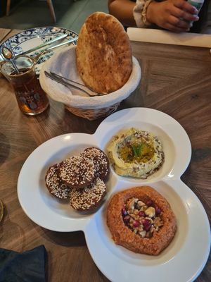  at Tayybeh in Lisbon