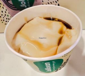 Bean curd with brown sugar at Joybean by Jollibean in North Singapore