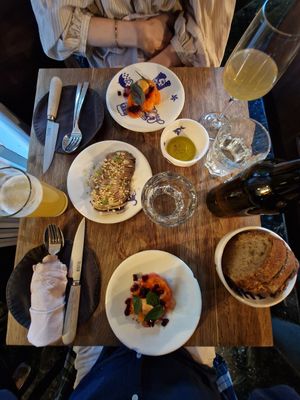 Heerlijk!! 👏🏻👏🏻 at Savage in Brussels