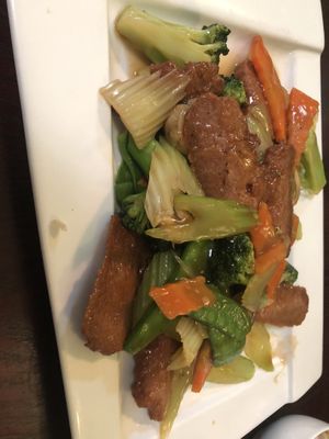 
M16 vegan 🌱 beef teriyaki   at CoCo Lin Vegetarian House in Ridgewood