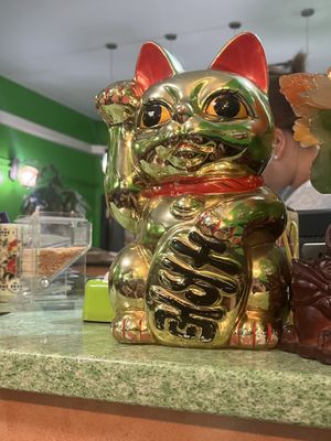 Lucky kitty  at CoCo Lin Vegetarian House in Ridgewood