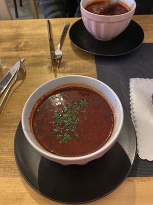 Beetroot soup at Wegeneracja in Opole