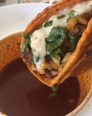 Quesavirria con caldito at Viva la Virria in Merida