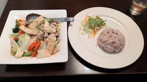 Stir fried mixed vegetables and tofu at Krua Siam in Akureyri