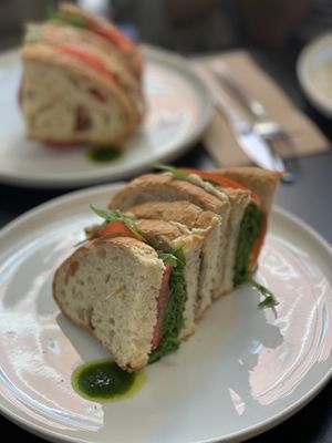 Sandwich vegano con champis y pesto  at Arvo Specialty Coffee (Guggenheim) in Bilbao