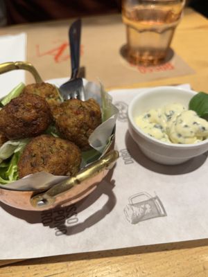 Vegetable balls with vegan dip  at Rossopomodoro - Milano Centrale in Milan