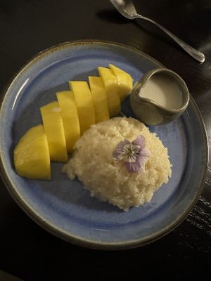   at Chaophraya in Aberdeen