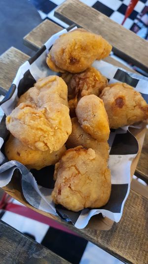 Cauliflower buffalo at KURA - Śródmieście in Warsaw