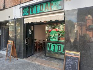 Outside at Vida Cafe in Barcelona