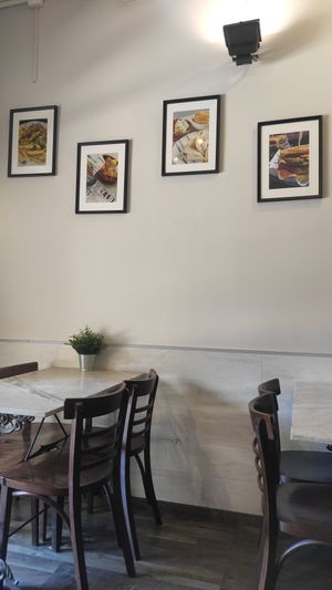  at Vida Cafe in Barcelona