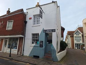 Local por fuera. #Veganuary at Notorious BRG in Canterbury