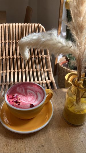 Beetroot latte with almond milk  at Sunny Side Up - Nordend in Frankfurt