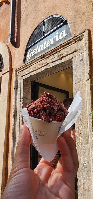  at Gelateria Del Monte in Rome