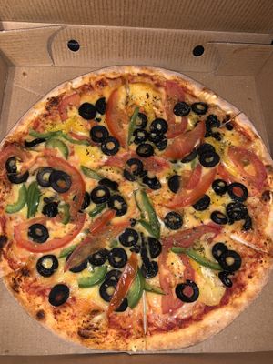 Crispy pizza base   at Nom Nom Pizza & Cafe Nida in Belfast