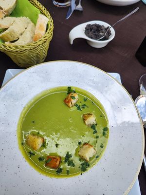 Pea soup (can be made vegan/without cream) at Konoba Mondo in Motovun