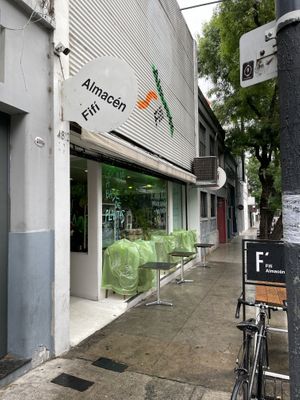 Afuera  at Fifi Almacén in Buenos Aires