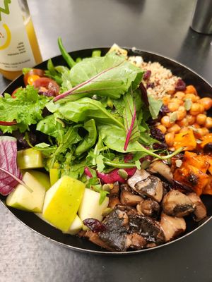 Asian bowl at Fifi Almacén in Buenos Aires