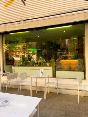   at Fifi Almacén in Buenos Aires