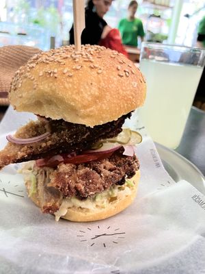 Big Mila and ginger lemonade without sugar  at Fifi Almacén in Buenos Aires
