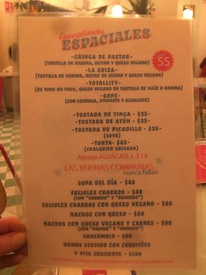 Menú...  at Groovy's Taqueria Vegana in Mexico City