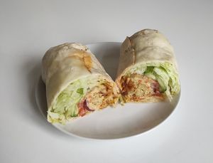 Pakora wrap (€8): cold, bland, soggy at Himalayak in Bonn