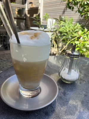 Latte   at Verde in Karlsruhe