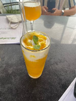Mango mint lassi   at Verde in Karlsruhe