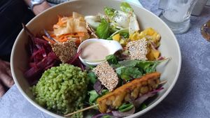 Asia bowl at Verde in Karlsruhe