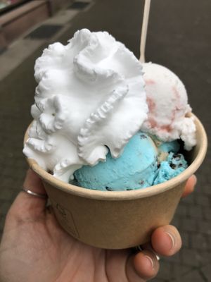 Kolibri Cookie and Yogurt Amarena with cream 😍😍😍  at Verde in Karlsruhe