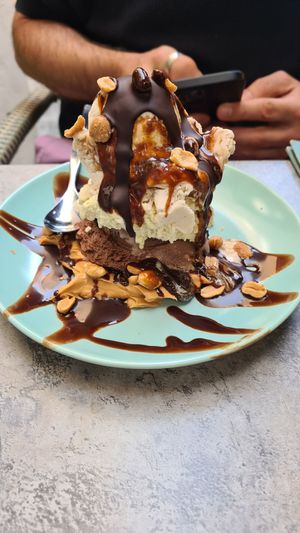 SnickersEisTurm 😅 at Verde in Karlsruhe