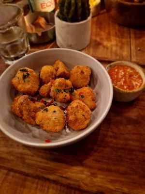 Cauliflower wings at Ours in Pecatu