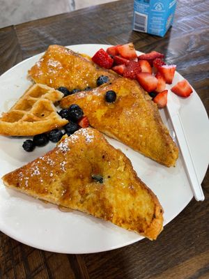 french toast with blueberries and strawberries at Pure Vegan Cafe in Raleigh