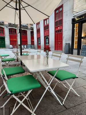 our quiet terrace... at Teapots in Madrid