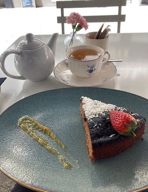  at Teapots in Madrid