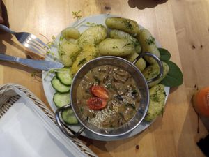 Kopytka w sosie pieczarkowym at Najadacze.pl - Vege Kuchnia Swiata in Wroclaw