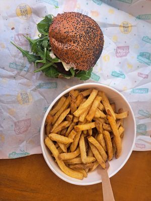 Home made fries at Submarine in Rijeka