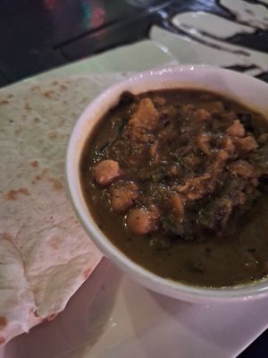 vegan roti - new presentation at Bario in Willemstad